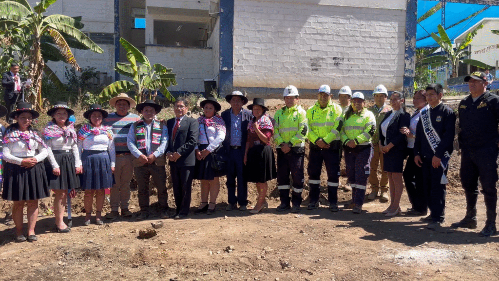 OCP | OCP participó en ceremonia de inicio de obra del cerco perimétrico de la IE José Abelardo Quiñones Gonzáles | Noticia
